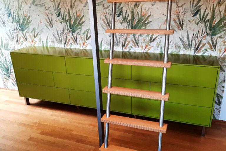 Sideboard